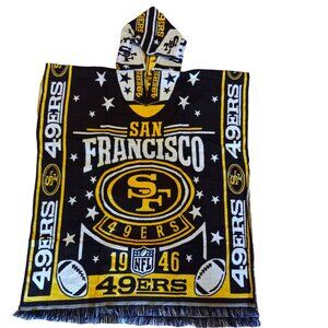 San Francisco 49ers Embroidered Poncho Black